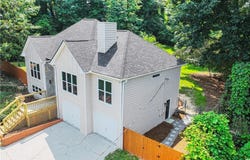 6213 Ivy Springs Drive, Flowery Branch, GA 30542