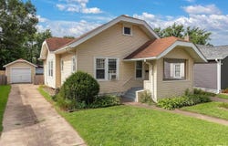 930 21ST Avenue, Rock Island, IL 61201