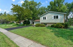 6000 W 105th Street, Bloomington, MN 55438