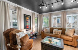 37 College Drive, Melbourne, AR 72556