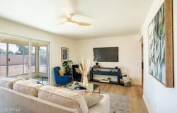 10610 W GARNETTE Drive, Sun City, AZ 85373