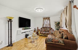 3104 Courtlandt Avenue, Kalamazoo, MI 49004