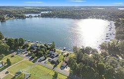 32730 Cable Drive, Dowagiac, MI 49047