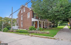 422 W HIGH STREET, PHOENIXVILLE, PA 19460