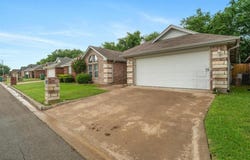 1715 Sully Court, Stephenville, TX 76401