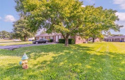 1724 McGregor Court, Bowling Green, KY 42104