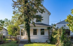 1121 E Livingston Avenue, Columbus, OH 43205