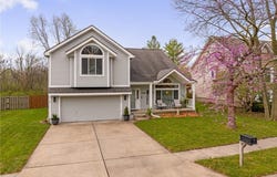 17005 E 44 Street, Independence, MO 64055