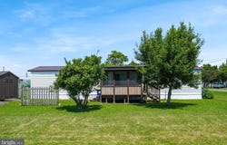8188 SEA SHELL DR, CHINCOTEAGUE ISLAND, VA 23336