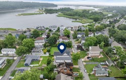 11 Maplewood Avenue, Rumson, NJ 07760