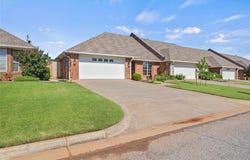 901 Gartrell Place, Weatherford, OK 73096
