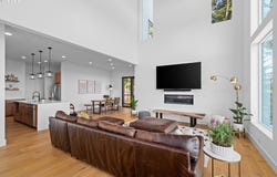 9316 NW HARDY, Portland, OR 97231