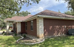 1203 Avenue B, Lacy Lakeview, TX 76705