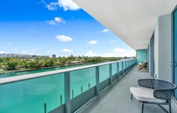 9201 E Bay Harbor Dr, Bal Harbour, FL 33154
