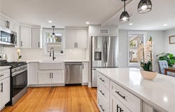 13 Carey Street, Newport, RI 02840