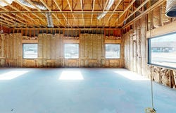 1925  N College  AVE, Fayetteville, AR 72703