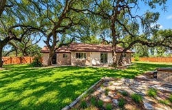 26 SUNRISE DR, Pleasanton, TX 78064