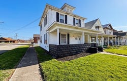 1727 Pine St., Kenova, WV 25530
