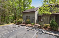 20 Willowbrook Drive, Kingsport, TN 37660