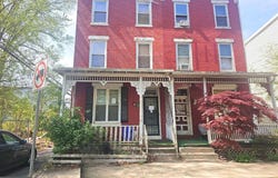 208 N 15TH STREET, HARRISBURG, PA 17103