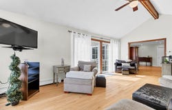 224 Neptune Drive, Groton, CT 06340