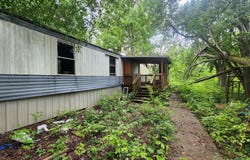 136 Sugar Rd, Oliver Springs, TN 37840
