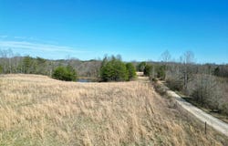 391 Old Fincastle Road, Zoe, KY 41397