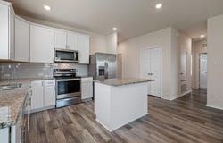 241 Pivot DR, Taylor, TX 76574