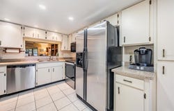 2020 LAKEVIEW DRIVE, CLEARWATER, FL 33763