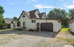 404 N EWING Street, Tallula, IL 62688