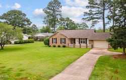 708 Plantation Drive, River Bend, NC 28562