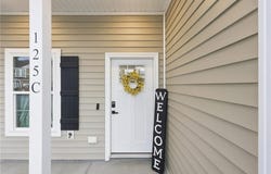 125 MOYOCK LANDING Drive, Moyock, NC 27958