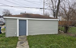 13996 Hobart Avenue, Warren, MI 48089