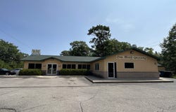 2821 S Hill Road, Gladstone, MI 49837