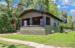 2416 W Burton St, Wichita, KS 67213