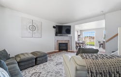 9819 Mustang Drive, Pasco, WA 99301
