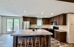 7780 Nadine Road, Houston, MO 65483