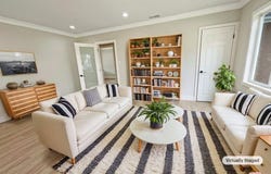 7165 E Wardlow Rd, Long Beach, CA 90808