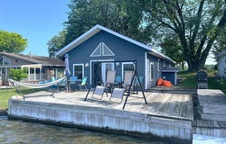 25687 M-86, Sturgis, MI 49091