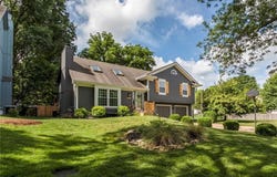 15023 W 83rd Place, Lenexa, KS 66215