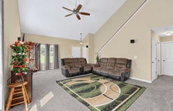 218 Shaleridge Dr, Pataskala, OH 43062
