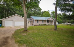 10732 N Federal Road, Howard City, MI 49329