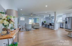 8607 Larchmont Circle, Charlotte, NC 28214
