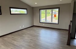 1312 18th Street NE, Austin, MN 55912