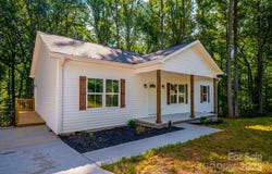 1452 W 7th Street, Newton, NC 28658
