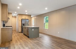 16 PINE STREET, YORK, PA 17406