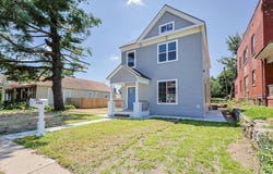 708 N 10th Street, St Joseph, MO 64501