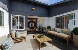 7520 Bobbyboyar Avenue, West Hills, CA 91304