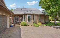 2516 MERIDIAN CT, Woodburn, OR 97071