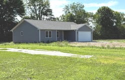 2071 S Friendship Drive, Paragon, IN 46166